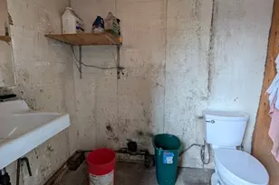 142 W Boylston Dr, Worcester, MA 01606 - Photo 13