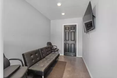 28 Canal Street, Millbury, MA 01527 - Photo 11