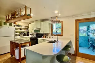 113 Leonard Cir, Tisbury, MA 02568 - Photo 3