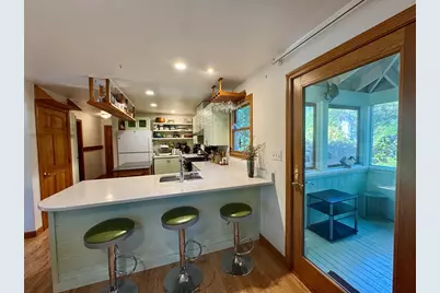 113 Leonard Circle, Tisbury, MA 02568 - Photo 19