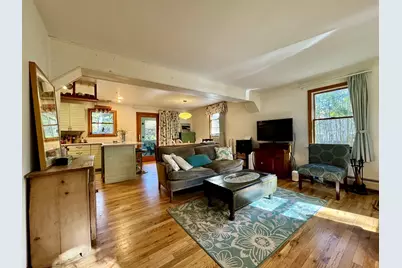 113 Leonard Circle, Tisbury, MA 02568 - Photo 5