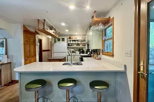 113 Leonard Cir, Tisbury, MA 02568 - Photo 7