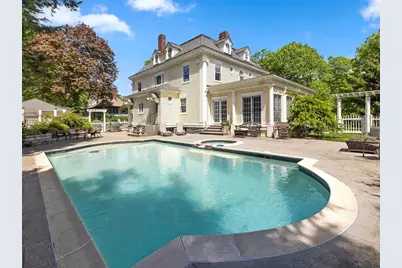 31 Lenox St, Worcester, MA 01602 - Photo 35