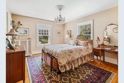 31 Lenox St, Worcester, MA 01602 - Photo 25