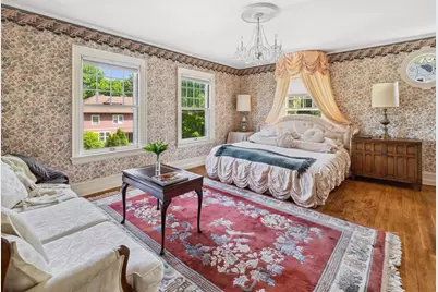 31 Lenox St, Worcester, MA 01602 - Photo 23