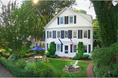 44 Commercial Street, Provincetown, MA 02657 - Photo 1