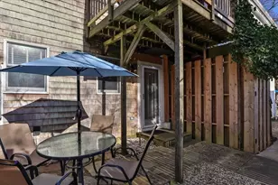 44 Commercial St, Provincetown, MA 02657 - Photo 31