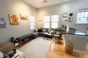 195 W 3rd St, Boston, MA 02127 - Photo 3