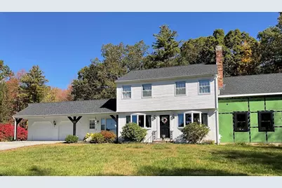 230 West St, Paxton, MA 01612 - Photo 1