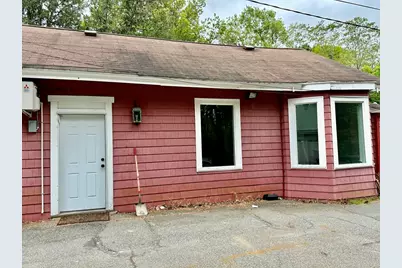 112 Haverhill St #B, North Reading, MA 01864 - Photo 5