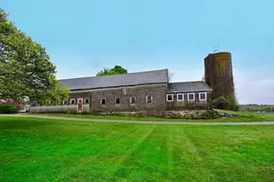 482 Smith Neck Rd, Dartmouth, MA 02748 - Photo 21