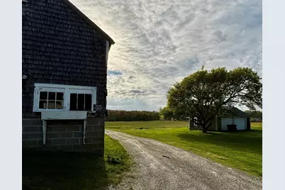 482 Smith Neck Rd, Dartmouth, MA 02748 - Photo 19