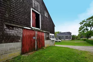 482 Smith Neck Rd, Dartmouth, MA 02748 - Photo 27