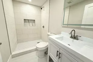 10 Cawfield St, Boston, MA 02125 - Photo 11