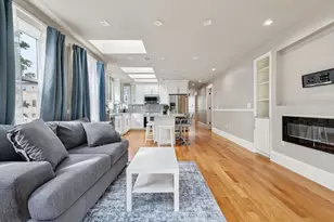 51 Hamilton St, Boston, MA 02125 - Photo 3