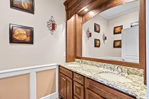 33 Moniz Dr, Westport, MA 02790 - Photo 13