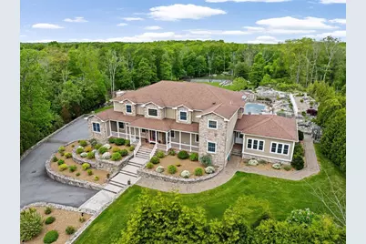 33 Moniz Drive, Westport, MA 02790 - Photo 1