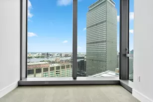 1 Dalton St, Boston, MA 02199 - Photo 17