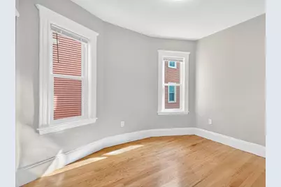 17 Chelmsford St #2, Boston, MA 02122 - Photo 7