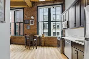 49 Melcher St, Boston, MA 02210 - Photo 9