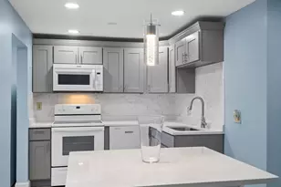 24 Bettys Pond Rd, Barnstable, MA 02601 - Photo 15