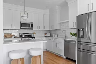 65 Palmetto Dr, Bellingham, MA 02019 - Photo 7