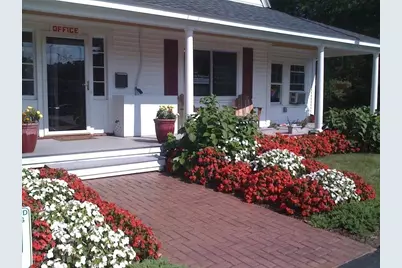 685 South St, Wrentham, MA 02093 - Photo 3