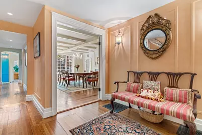 90 Mount Vernon St, Boston, MA 02108 - Photo 11