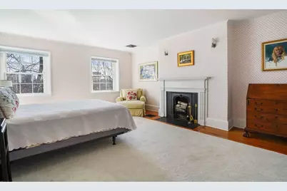 90 Mount Vernon St, Boston, MA 02108 - Photo 31