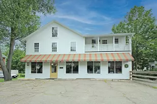 15 Main, Williamsburg, MA 01096 - Photo 1