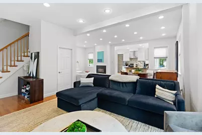 201 Adams St, Dedham, MA 02026 - Photo 9