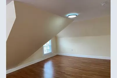 49 Euclid Ave, Springfield, MA 01108 - Photo 7