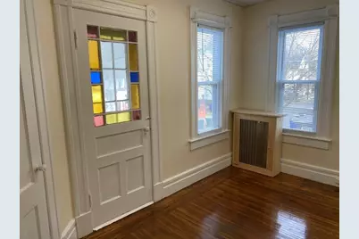 49 Euclid Ave, Springfield, MA 01108 - Photo 9