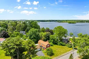 29 Saddle Dr, Bridgewater, MA 02324 - Photo 3