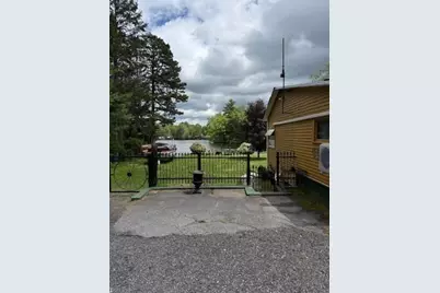 45 Spring St, Lunenburg, MA 01462 - Photo 7