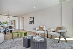 62 Foundry St, Wakefield, MA 01880 - Photo 9