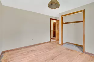 36 County Rd, Holyoke, MA 01040 - Photo 17