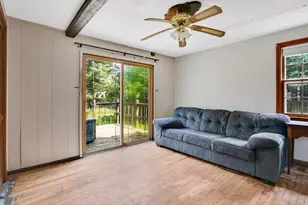 36 County Rd, Holyoke, MA 01040 - Photo 9