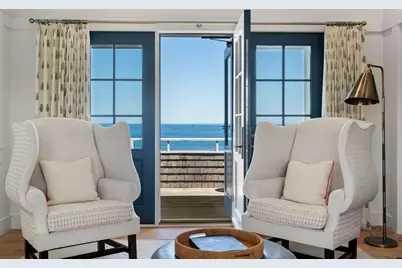 150 East Chop Dr, Oak Bluffs, MA 02557 - Photo 33