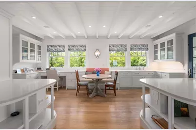 150 East Chop Dr, Oak Bluffs, MA 02557 - Photo 9