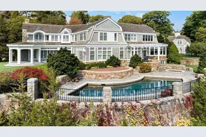 239 Summer, Manchester by the Sea, MA 01944 - Photo 17