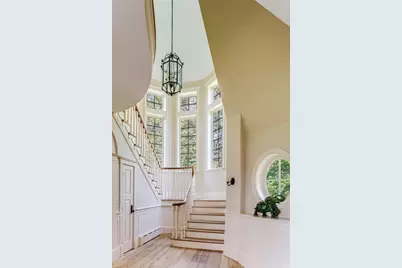 239 Summer, Manchester by the Sea, MA 01944 - Photo 19