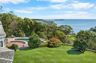 239 Summer, Manchester by the Sea, MA 01944 - Photo 17