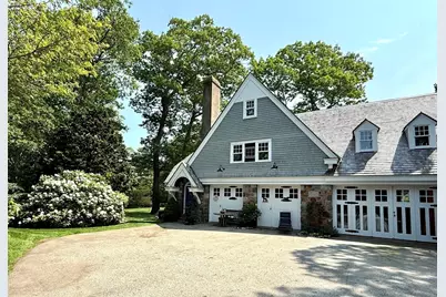 239 Summer, Manchester by the Sea, MA 01944 - Photo 13