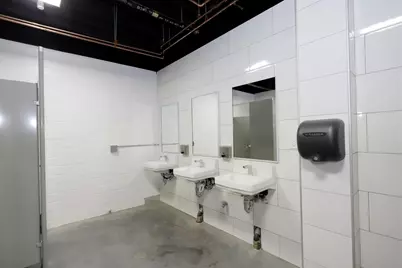 229-241 Coffin Ave #2R, New Bedford, MA 02746 - Photo 23