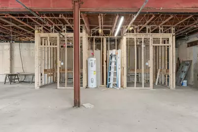 385 Pleasant St, Watertown, MA 02472 - Photo 7