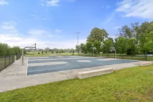 15 Nightingale St, Boston, MA 02124 - Photo 33