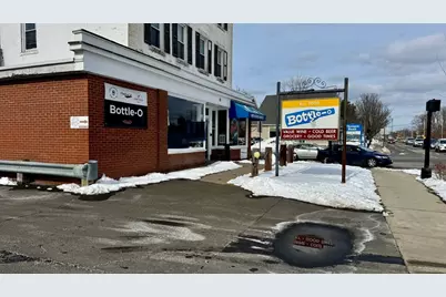 166 King St, Northampton, MA 01060 - Photo 1