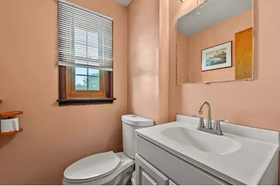 577 Grove Street, Worcester, MA 01605 - Photo 11