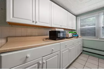 577 Grove Street, Worcester, MA 01605 - Photo 31